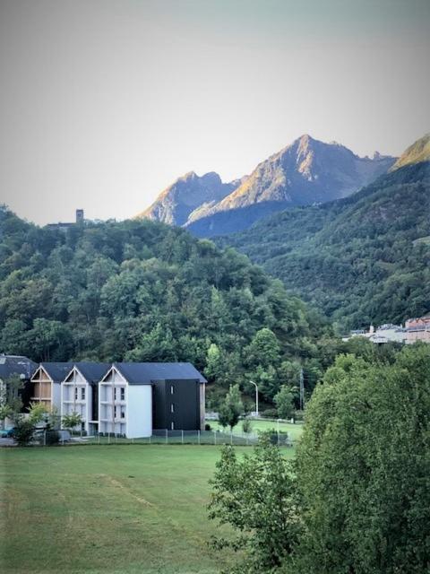 Appartement Tt Confort Au Coeur Des Montagnes Vue Sur Les Montagnes II Wifi Luz-Saint-Sauveur Exterior foto